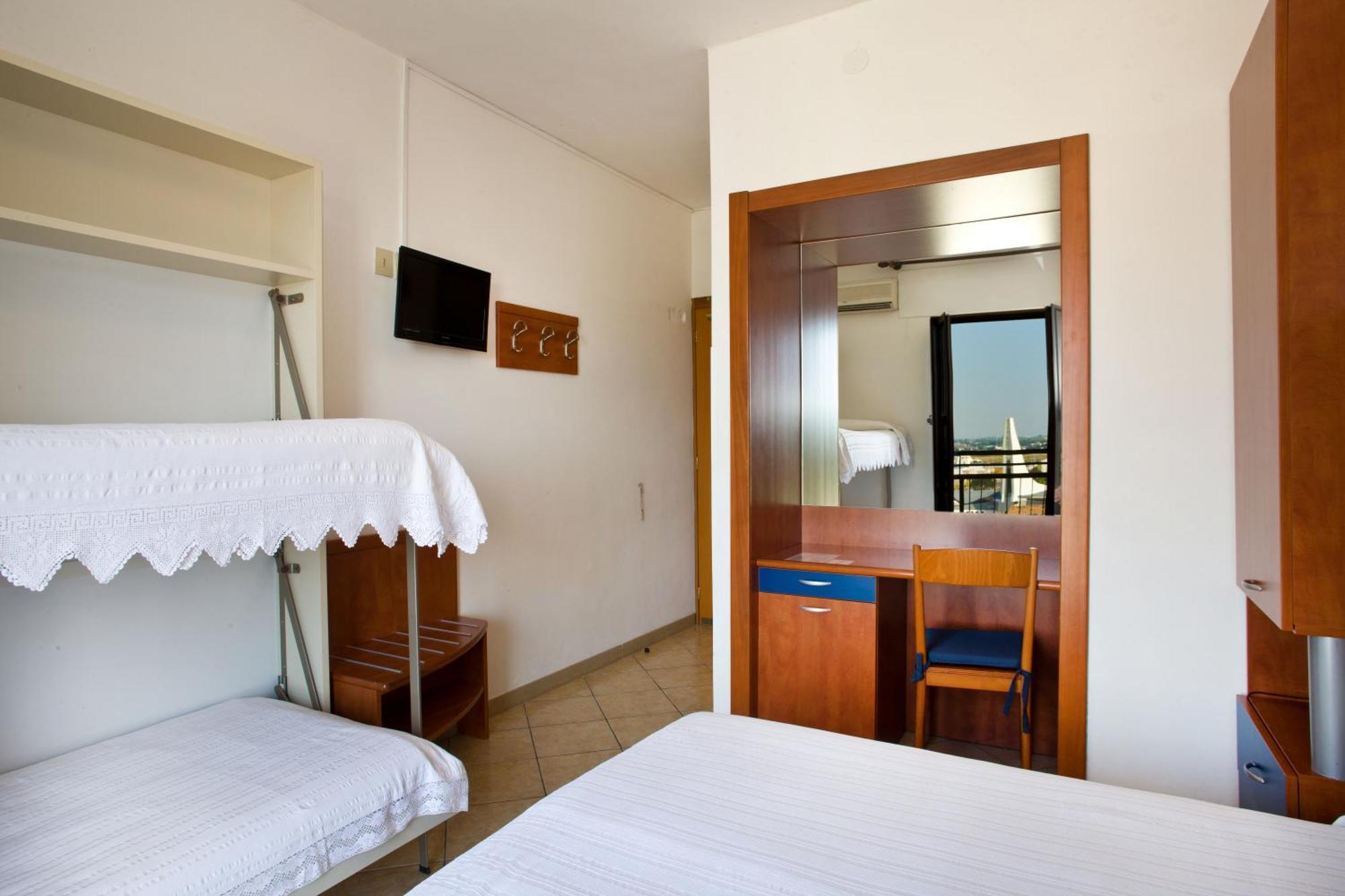 Hotel Frank Lido di Jesolo Kamer foto