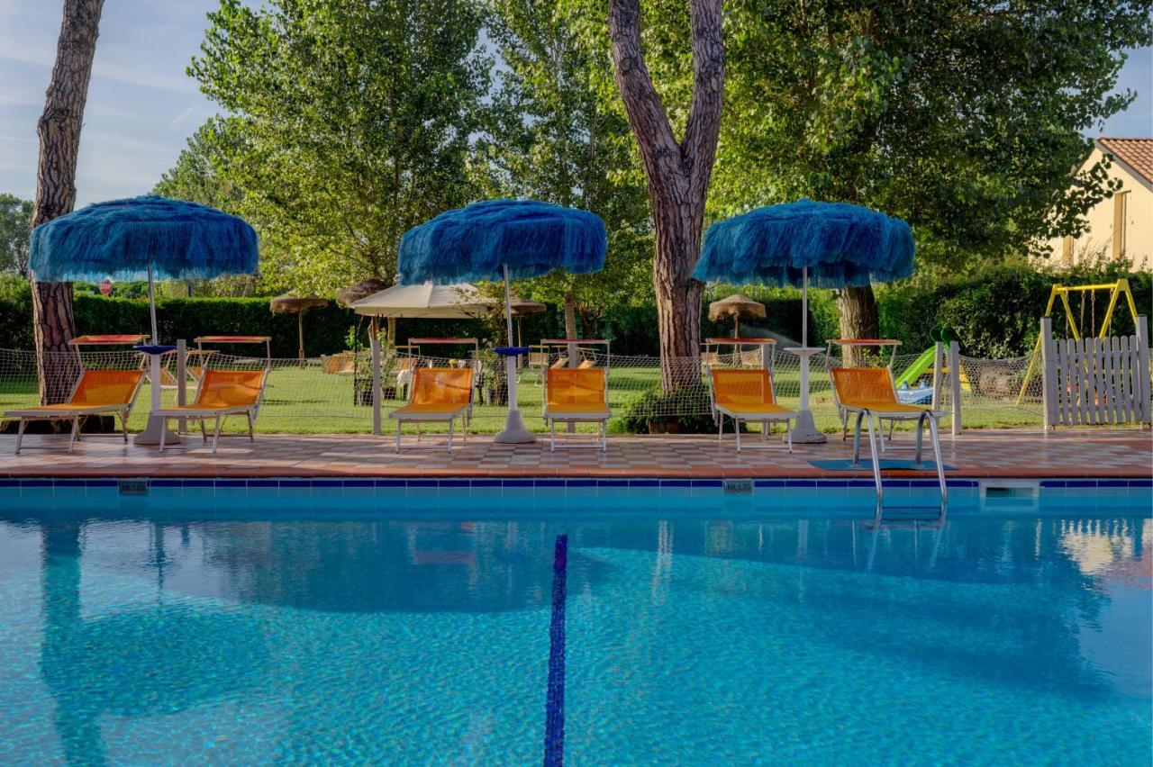 Hotel Frank Lido di Jesolo Buitenkant foto